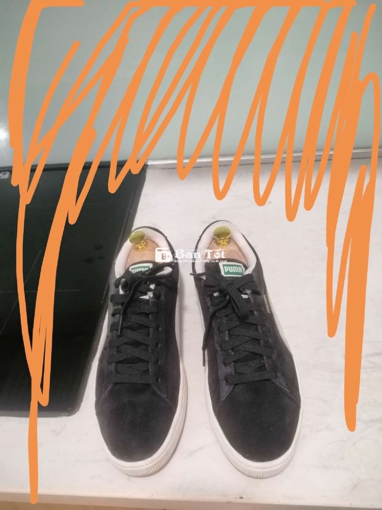 Điển hình Giày Puma Suede