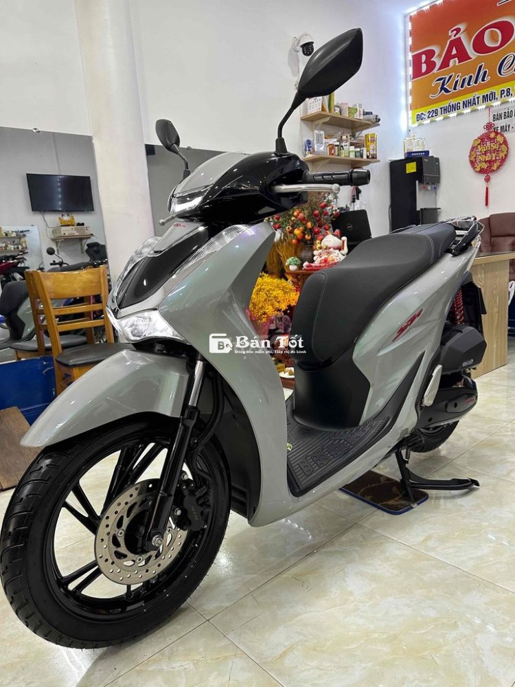 SH 125 CBS XE ZIN ĐẸP QUÁ ĐI GIÁ TỐT 64 TR CÓ FIX  
