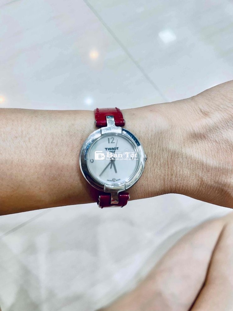 Đồng hồ Tissot 1853 nữ dây da đỏ Made Swiss
